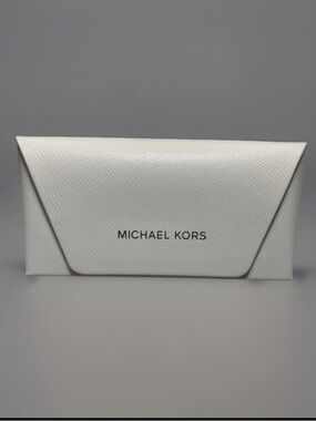 Michael Kors Authentic Hard Eyeglasses/Sunglasses Case in White W/ Cloth Medium